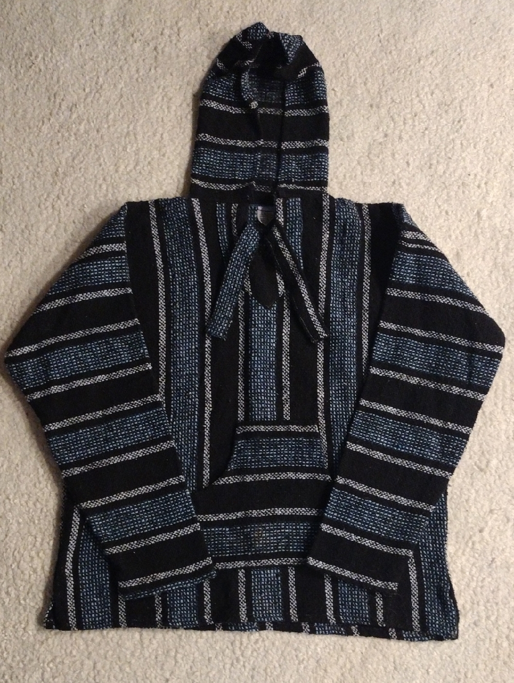 NWOT Striped Size XL Authentic Mexican Baja Poncho Textile Hoodie Black Blue